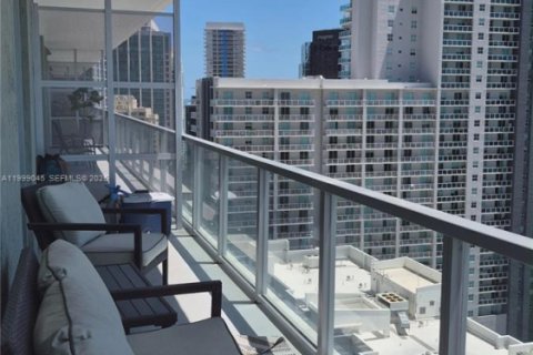 Condo in Miami, Florida, 1 bedroom  № 2064967 - photo 7
