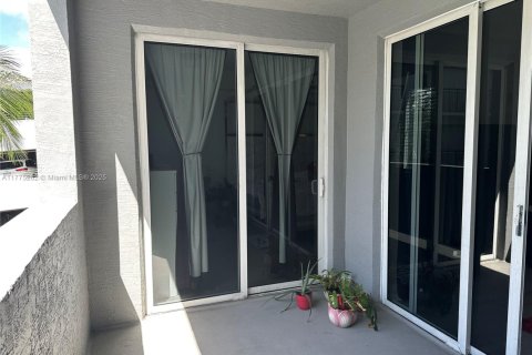 Condominio en venta en Boynton Beach, Florida, 2 dormitorios, 94.02 m2 № 1697950 - foto 7