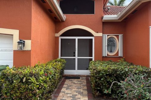 Villa ou maison à vendre à Homestead, Floride: 4 chambres, 197.14 m2 № 2006192 - photo 9