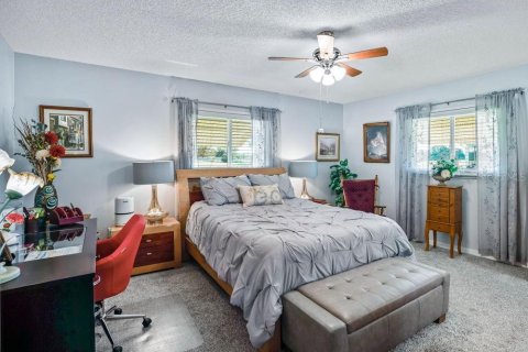 Villa ou maison à vendre à Summerfield, Floride: 2 chambres, 172.61 m2 № 2419167 - photo 13