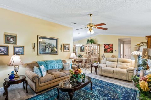 Villa ou maison à vendre à Summerfield, Floride: 2 chambres, 172.61 m2 № 2419167 - photo 6
