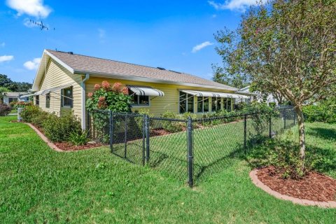 Villa ou maison à vendre à Summerfield, Floride: 2 chambres, 172.61 m2 № 2419167 - photo 30