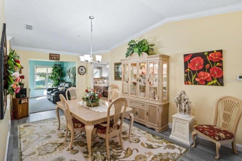 Villa ou maison à vendre à Summerfield, Floride: 2 chambres, 172.61 m2 № 2419167 - photo 7