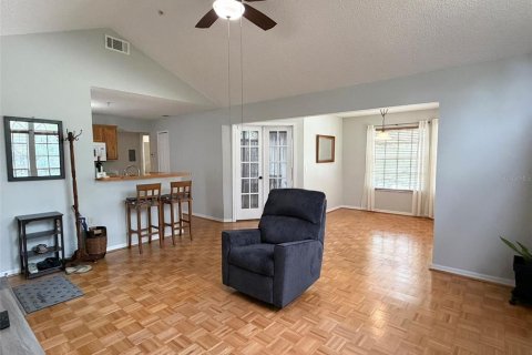 Copropriété à louer à Casselberry, Floride: 2 chambres, 106.93 m2 № 2398275 - photo 6