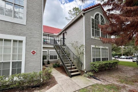 Copropriété à louer à Casselberry, Floride: 2 chambres, 106.93 m2 № 2398275 - photo 2