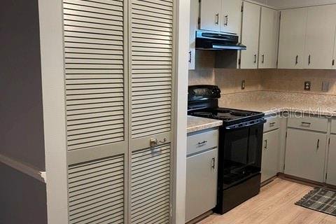Casa en venta en Ocala, Florida, 2 dormitorios, 142.14 m2 № 2212714 - foto 8
