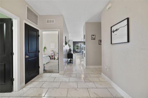 Casa en venta en Haines City, Florida, 4 dormitorios, 169.55 m2 № 1805725 - foto 4