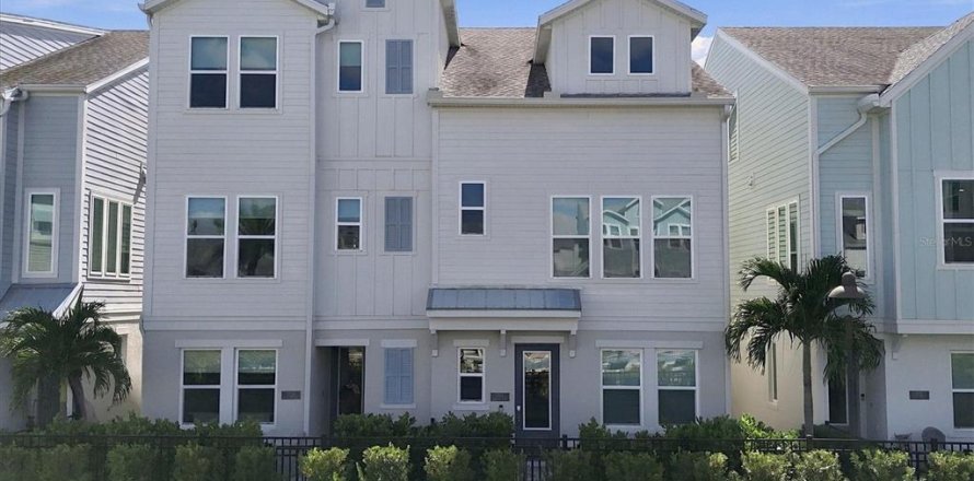Touwnhouse à Sarasota, Floride 3 chambres, 173.36 m2 № 2430789