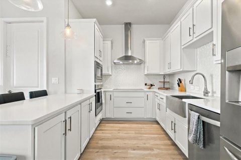 Touwnhouse à louer à Sarasota, Floride: 3 chambres, 173.36 m2 № 2430789 - photo 17