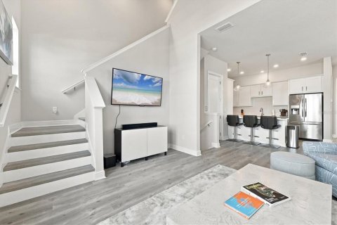 Touwnhouse à louer à Sarasota, Floride: 3 chambres, 173.36 m2 № 2430789 - photo 13