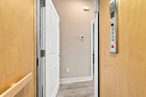Touwnhouse à louer à Sarasota, Floride: 3 chambres, 173.36 m2 № 2430789 - photo 28