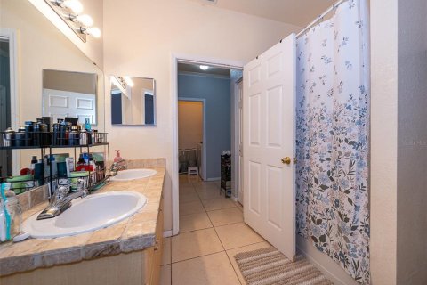 Condominio en alquiler en Orlando, Florida, 1 dormitorio, 72.65 m2 № 1885318 - foto 15