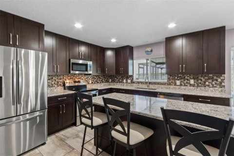 House in Riverview, Florida 3 bedrooms, 221.2 sq.m. № 1652251 - photo 13