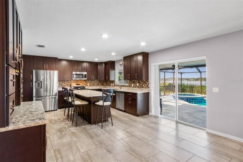 House in Riverview, Florida 3 bedrooms, 221.2 sq.m. № 1652251 - photo 10