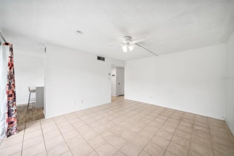 Condo in Winter Park, Florida, 1 bedroom  № 1799993 - photo 22