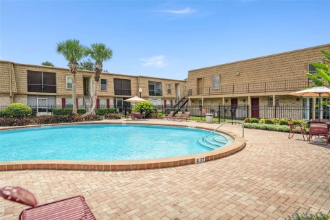 Condo in Winter Park, Florida, 1 bedroom  № 1799993 - photo 18