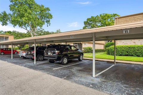 Condo in Winter Park, Florida, 1 bedroom  № 1799993 - photo 17
