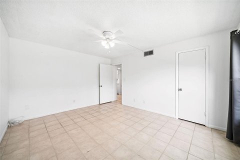Condo in Winter Park, Florida, 1 bedroom  № 1799993 - photo 10