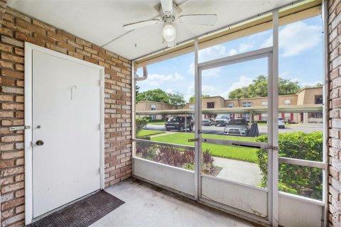 Condo in Winter Park, Florida, 1 bedroom  № 1799993 - photo 14