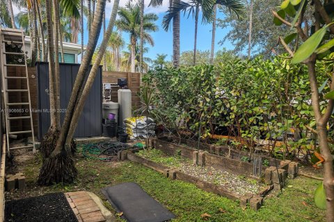 Casa en venta en Miami, Florida, 3 dormitorios, 167.97 m2 № 1965828 - foto 20