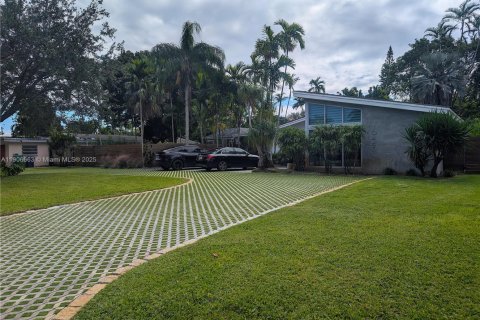 Casa en venta en Miami, Florida, 3 dormitorios, 167.97 m2 № 1965828 - foto 6