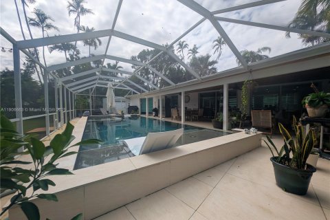 Casa en venta en Miami, Florida, 3 dormitorios, 167.97 m2 № 1965828 - foto 21