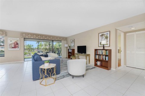 Copropriété à vendre à Punta Gorda, Floride: 2 chambres, 140.84 m2 № 2118640 - photo 5