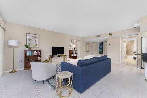 Copropriété à vendre à Punta Gorda, Floride: 2 chambres, 140.84 m2 № 2118640 - photo 6