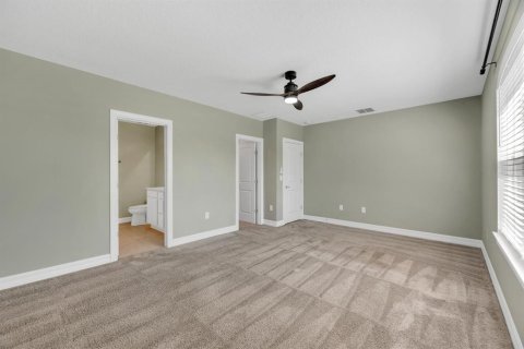 Villa ou maison à louer à Thonotosassa, Floride: 4 chambres, 223.89 m2 № 2149914 - photo 12