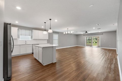 Villa ou maison à louer à Thonotosassa, Floride: 4 chambres, 223.89 m2 № 2149914 - photo 2