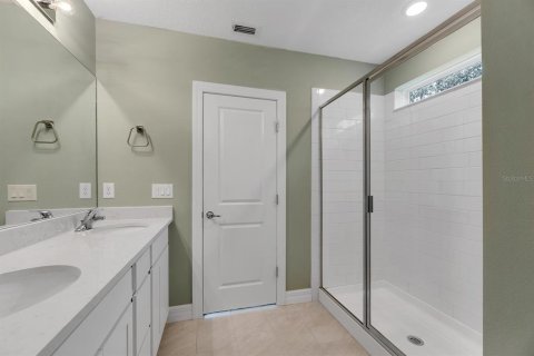 Villa ou maison à louer à Thonotosassa, Floride: 4 chambres, 223.89 m2 № 2149914 - photo 14