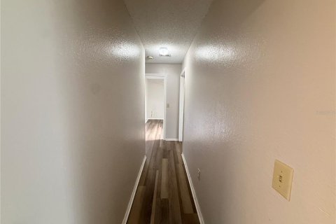 Condominio en alquiler en Gainesville, Florida, 2 dormitorios, 88.26 m2 № 2258365 - foto 9