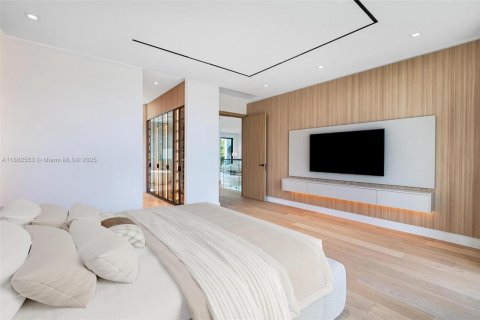 Villa ou maison à vendre à Miami, Floride: 5 chambres, 405.98 m2 № 1890185 - photo 12
