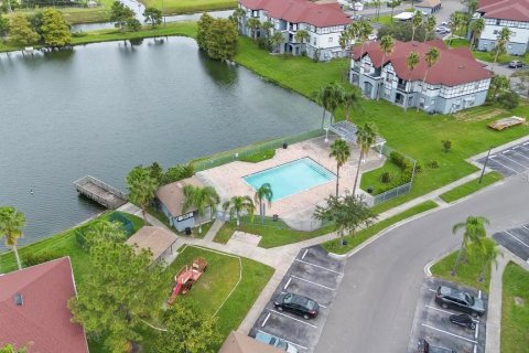 Condo in Orlando, Florida, 2 bedrooms  № 1542107 - photo 30
