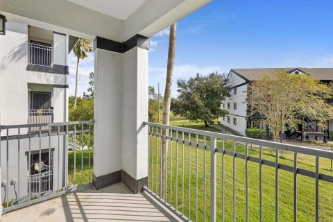 Condo in Orlando, Florida, 2 bedrooms  № 1542107 - photo 27