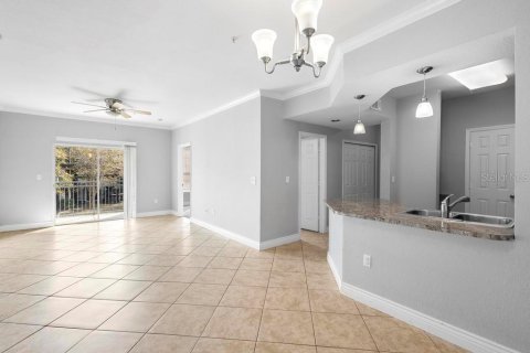 Condo in Orlando, Florida, 2 bedrooms  № 1542107 - photo 8