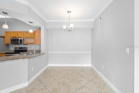 Condo in Orlando, Florida, 2 bedrooms  № 1542107 - photo 9