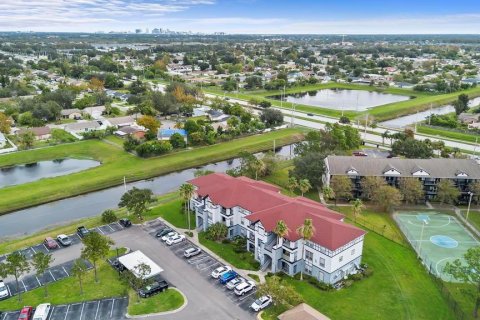 Condo in Orlando, Florida, 2 bedrooms  № 1542107 - photo 28