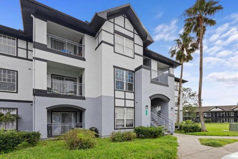 Condo in Orlando, Florida, 2 bedrooms  № 1542107 - photo 2