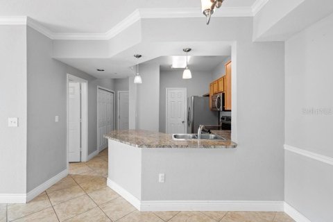 Condo in Orlando, Florida, 2 bedrooms  № 1542107 - photo 7
