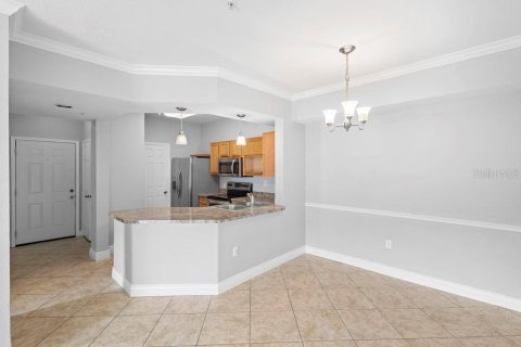 Condo in Orlando, Florida, 2 bedrooms  № 1542107 - photo 5