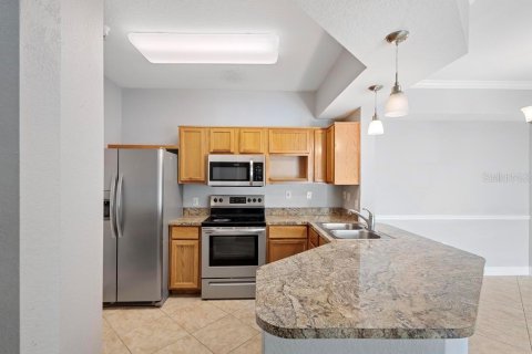 Condo in Orlando, Florida, 2 bedrooms  № 1542107 - photo 10
