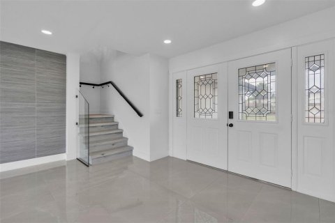 House in Clearwater, Florida 4 bedrooms, 259.2 sq.m. № 1771934 - photo 11