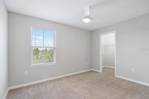 House in Riverview, Florida 4 bedrooms, 192.59 sq.m. № 2339493 - photo 24