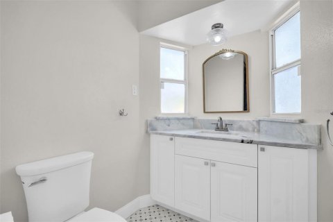 Casa en venta en Saint Petersburg, Florida, 3 dormitorios, 148.64 m2 № 2204165 - foto 30