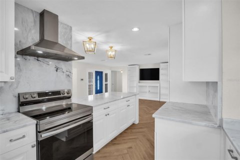 Casa en venta en Saint Petersburg, Florida, 3 dormitorios, 148.64 m2 № 2204165 - foto 7