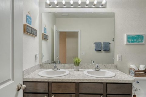 Casa en venta en Palmetto, Florida, 4 dormitorios, 209.96 m2 № 2213548 - foto 28