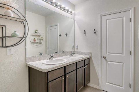 Casa en venta en Palmetto, Florida, 4 dormitorios, 209.96 m2 № 2213548 - foto 24