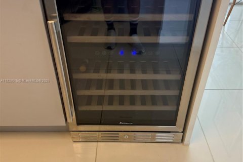 Купить кондоминиум в Майами, Флорида 2 спальни, 97.36м2, № 1934166 - фото 27