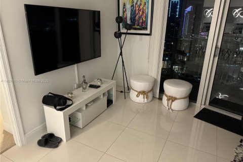 Купить кондоминиум в Майами, Флорида 2 спальни, 97.36м2, № 1934166 - фото 5